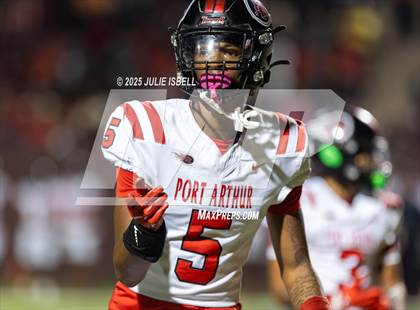 Thumbnail 2 in Port Arthur Memorial vs. A&M Consolidated (UIL 5A D1 Football Area) photogallery.