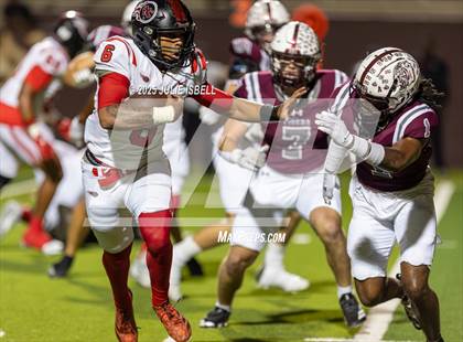 Thumbnail 3 in Port Arthur Memorial vs. A&M Consolidated (UIL 5A D1 Football Area) photogallery.