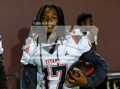 Thumbnail 1 in Port Arthur Memorial vs. A&M Consolidated (UIL 5A D1 Football Area) photogallery.