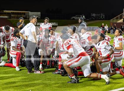 Thumbnail 1 in Port Arthur Memorial vs. A&M Consolidated (UIL 5A D1 Football Area) photogallery.