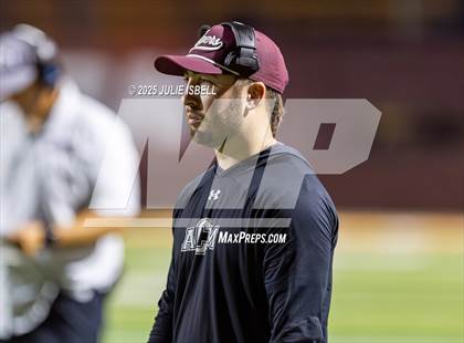 Thumbnail 2 in Port Arthur Memorial vs. A&M Consolidated (UIL 5A D1 Football Area) photogallery.