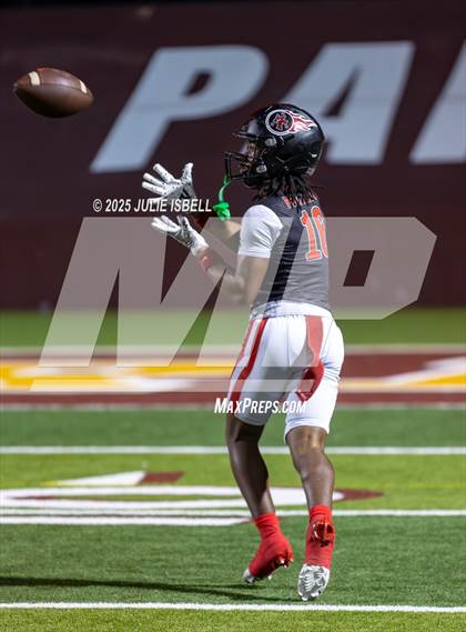 Thumbnail 2 in Port Arthur Memorial vs. A&M Consolidated (UIL 5A D1 Football Area) photogallery.