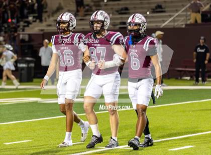 Thumbnail 2 in Port Arthur Memorial vs. A&M Consolidated (UIL 5A D1 Football Area) photogallery.