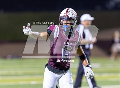 Thumbnail 1 in Port Arthur Memorial vs. A&M Consolidated (UIL 5A D1 Football Area) photogallery.