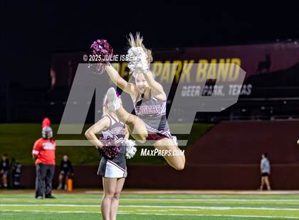 Thumbnail 3 in Port Arthur Memorial vs. A&M Consolidated (UIL 5A D1 Football Area) photogallery.