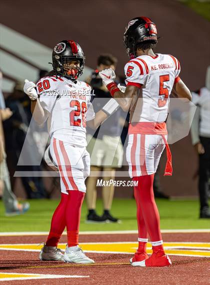 Thumbnail 1 in Port Arthur Memorial vs. A&M Consolidated (UIL 5A D1 Football Area) photogallery.