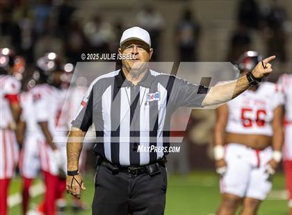 Thumbnail 1 in Port Arthur Memorial vs. A&M Consolidated (UIL 5A D1 Football Area) photogallery.