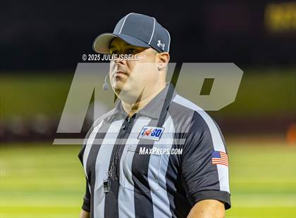 Thumbnail 1 in Port Arthur Memorial vs. A&M Consolidated (UIL 5A D1 Football Area) photogallery.