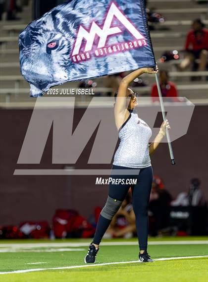 Thumbnail 3 in Port Arthur Memorial vs. A&M Consolidated (UIL 5A D1 Football Area) photogallery.