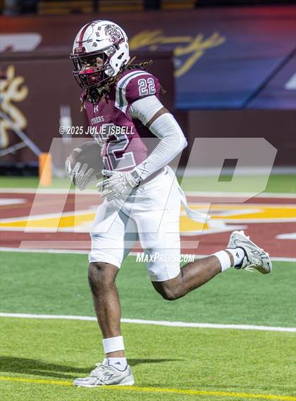 Thumbnail 3 in Port Arthur Memorial vs. A&M Consolidated (UIL 5A D1 Football Area) photogallery.