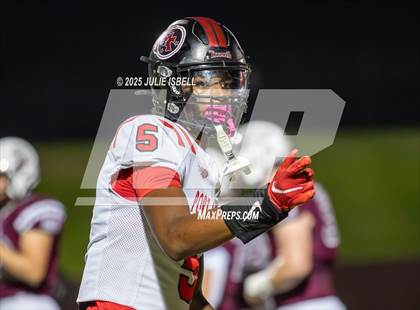 Thumbnail 2 in Port Arthur Memorial vs. A&M Consolidated (UIL 5A D1 Football Area) photogallery.