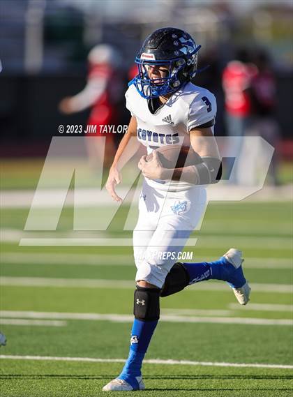 Thumbnail 3 in Richland Springs vs Oglesby (UIL 1A State Semi-Finals) photogallery.