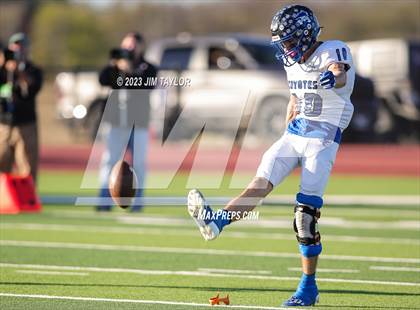 Thumbnail 1 in Richland Springs vs Oglesby (UIL 1A State Semi-Finals) photogallery.