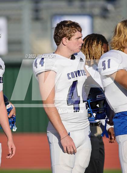 Thumbnail 1 in Richland Springs vs Oglesby (UIL 1A State Semi-Finals) photogallery.