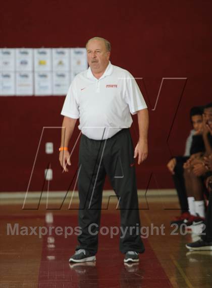 Thumbnail 2 in Westchester vs. O'Dea(MaxPreps Holiday Classic) photogallery.