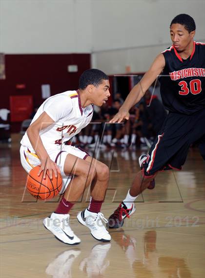 Thumbnail 2 in Westchester vs. O'Dea(MaxPreps Holiday Classic) photogallery.