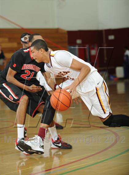 Thumbnail 2 in Westchester vs. O'Dea(MaxPreps Holiday Classic) photogallery.