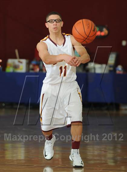 Thumbnail 1 in Westchester vs. O'Dea(MaxPreps Holiday Classic) photogallery.