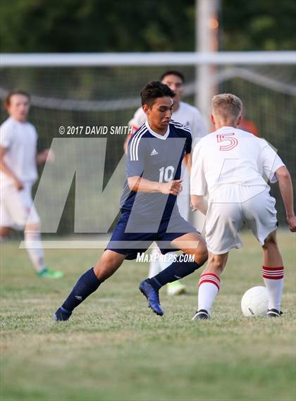 Thumbnail 3 in Oak Park @ Fort Osage photogallery.