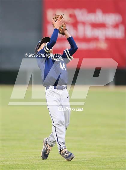 Thumbnail 3 in Franklin vs South Gate (CIF LACS Div 2 Final) photogallery.