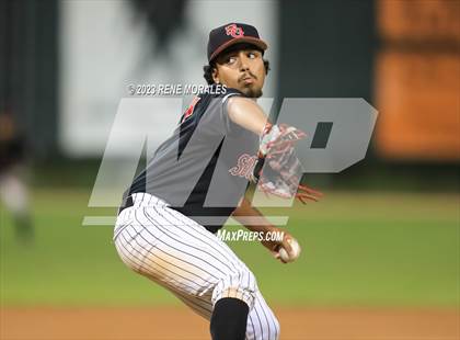 Thumbnail 1 in Franklin vs South Gate (CIF LACS Div 2 Final) photogallery.
