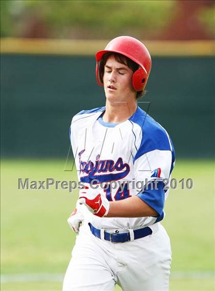 Thumbnail 3 in Bishop Dunne vs Trinity Christian photogallery.