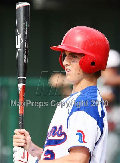 Thumbnail 2 in Bishop Dunne vs Trinity Christian photogallery.