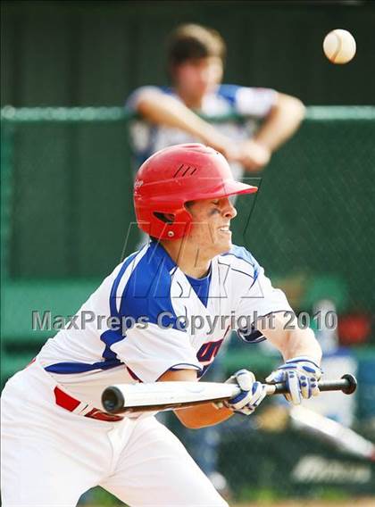 Thumbnail 1 in Bishop Dunne vs Trinity Christian photogallery.