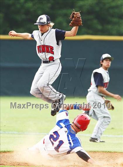 Thumbnail 2 in Bishop Dunne vs Trinity Christian photogallery.