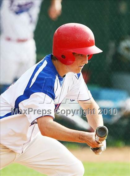 Thumbnail 3 in Bishop Dunne vs Trinity Christian photogallery.