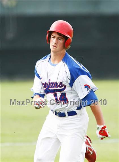 Thumbnail 2 in Bishop Dunne vs Trinity Christian photogallery.