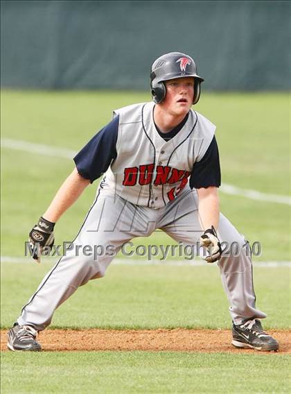 Thumbnail 2 in Bishop Dunne vs Trinity Christian photogallery.