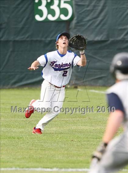 Thumbnail 3 in Bishop Dunne vs Trinity Christian photogallery.