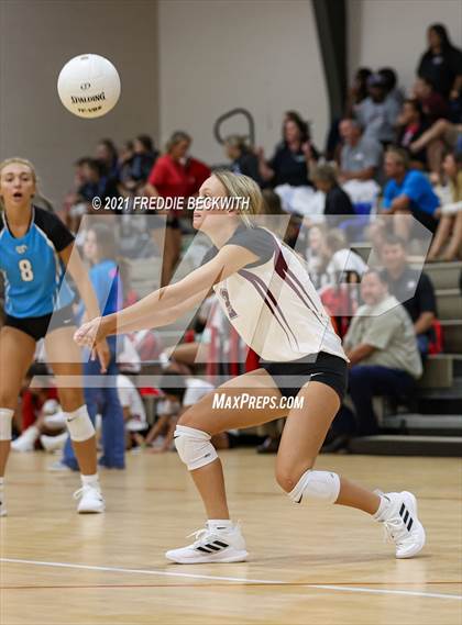 Thumbnail 2 in City View vs Bowie (Nocona Tournament) photogallery.