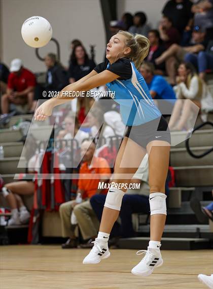 Thumbnail 2 in City View vs Bowie (Nocona Tournament) photogallery.