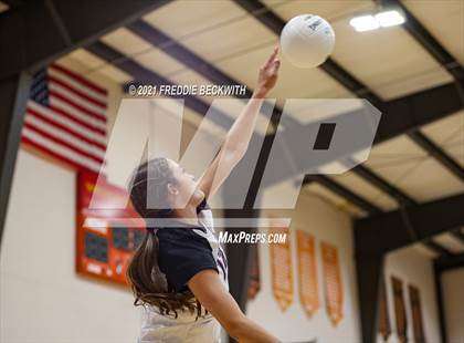 Thumbnail 3 in City View vs Bowie (Nocona Tournament) photogallery.