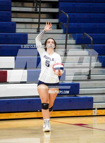 Thumbnail 1 in Rifle vs Arapahoe (Eagle Invite) photogallery.