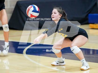 Thumbnail 3 in Rifle vs Arapahoe (Eagle Invite) photogallery.