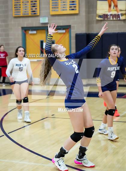 Thumbnail 1 in Rifle vs Arapahoe (Eagle Invite) photogallery.
