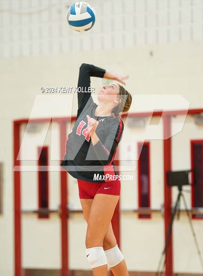 Thumbnail 2 in Port Huron Northern @ Chippewa Valley photogallery.