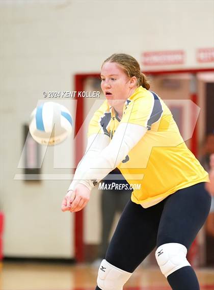 Thumbnail 2 in Port Huron Northern @ Chippewa Valley photogallery.