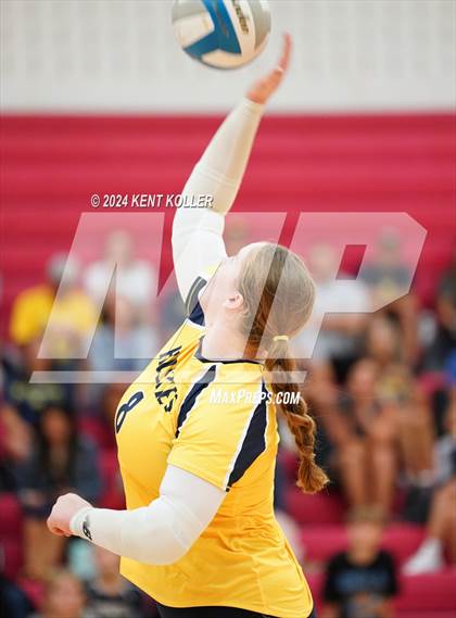 Thumbnail 3 in Port Huron Northern @ Chippewa Valley photogallery.