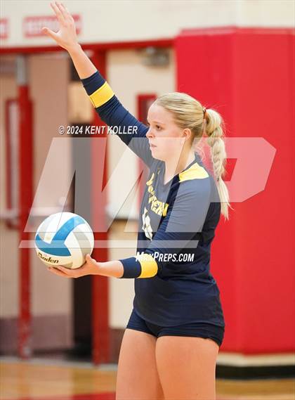 Thumbnail 2 in Port Huron Northern @ Chippewa Valley photogallery.
