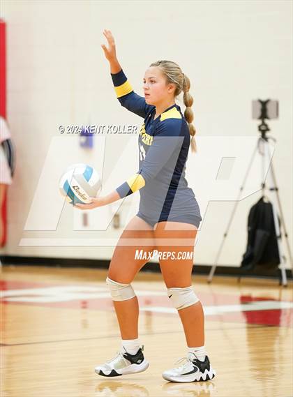 Thumbnail 1 in Port Huron Northern @ Chippewa Valley photogallery.