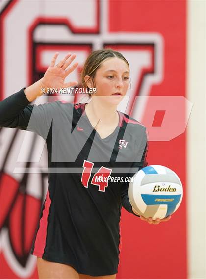 Thumbnail 2 in Port Huron Northern @ Chippewa Valley photogallery.