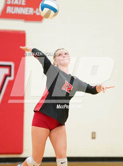Thumbnail 1 in Port Huron Northern @ Chippewa Valley photogallery.