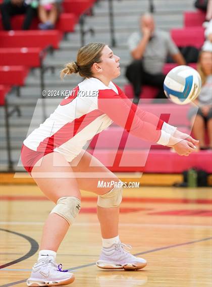 Thumbnail 3 in Port Huron Northern @ Chippewa Valley photogallery.