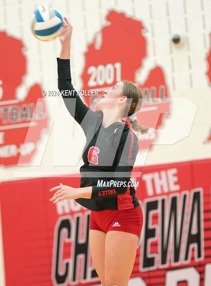 Thumbnail 3 in Port Huron Northern @ Chippewa Valley photogallery.