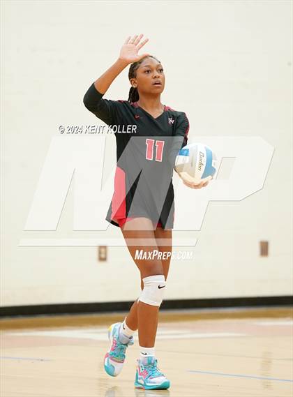 Thumbnail 3 in Port Huron Northern @ Chippewa Valley photogallery.