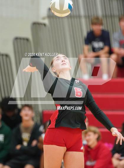 Thumbnail 2 in Port Huron Northern @ Chippewa Valley photogallery.